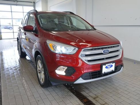 Used 2018 Ford Escape SEL image 16