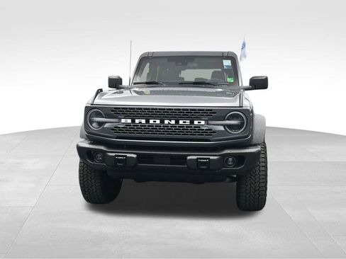 New 2025 Ford Bronco Badlands w/ Sasquatch Package image 3