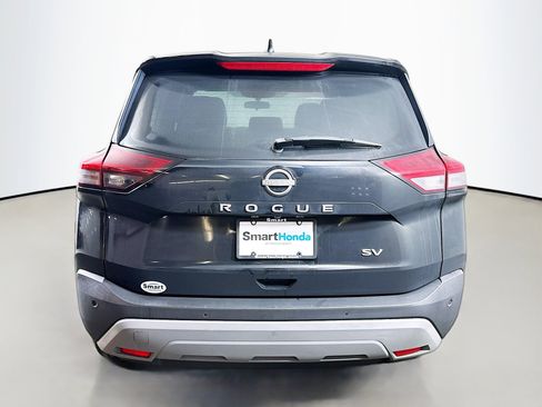 Used 2023 Nissan Rogue SV w/ SV Premium Package image 6