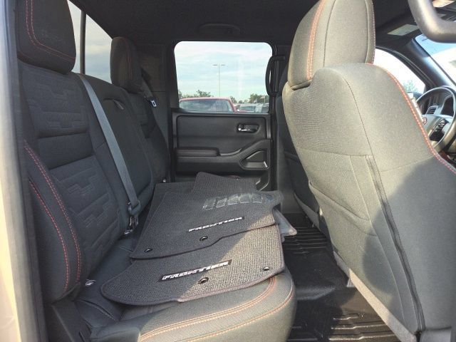 Used 2022 Nissan Frontier Pro-X RWD image 21