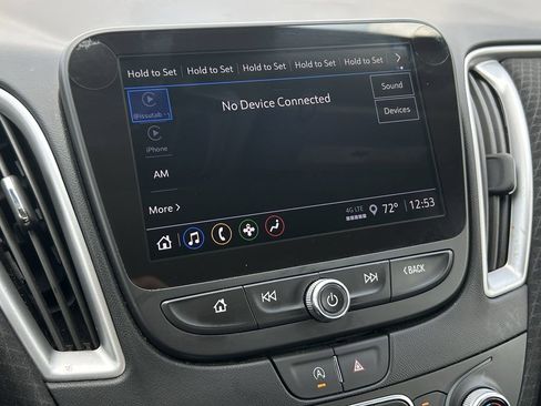 Used 2025 Chevrolet Malibu LT image 16