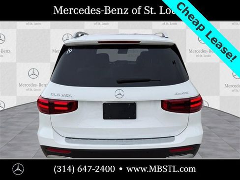 Certified 2025 Mercedes-Benz GLB 250 4MATIC image 6