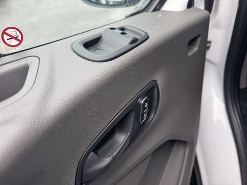 Used 2024 Ford Transit 250 Low Roof w/ Exterior Upgrade Package image 18