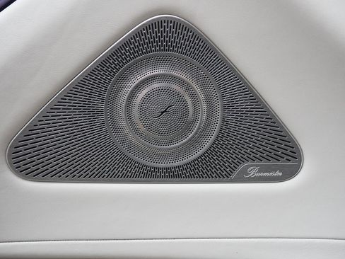 Used 2023 Mercedes-Benz S 580 4MATIC Sedan w/ 3D Technology Package image 57