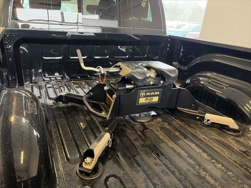 Used 2024 RAM 3500 Tradesman w/ Towing Technology Group image 12