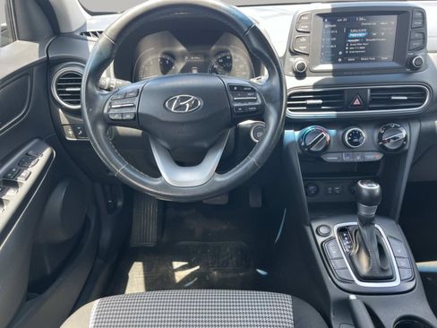 Used 2021 Hyundai Kona SEL FWD image 7
