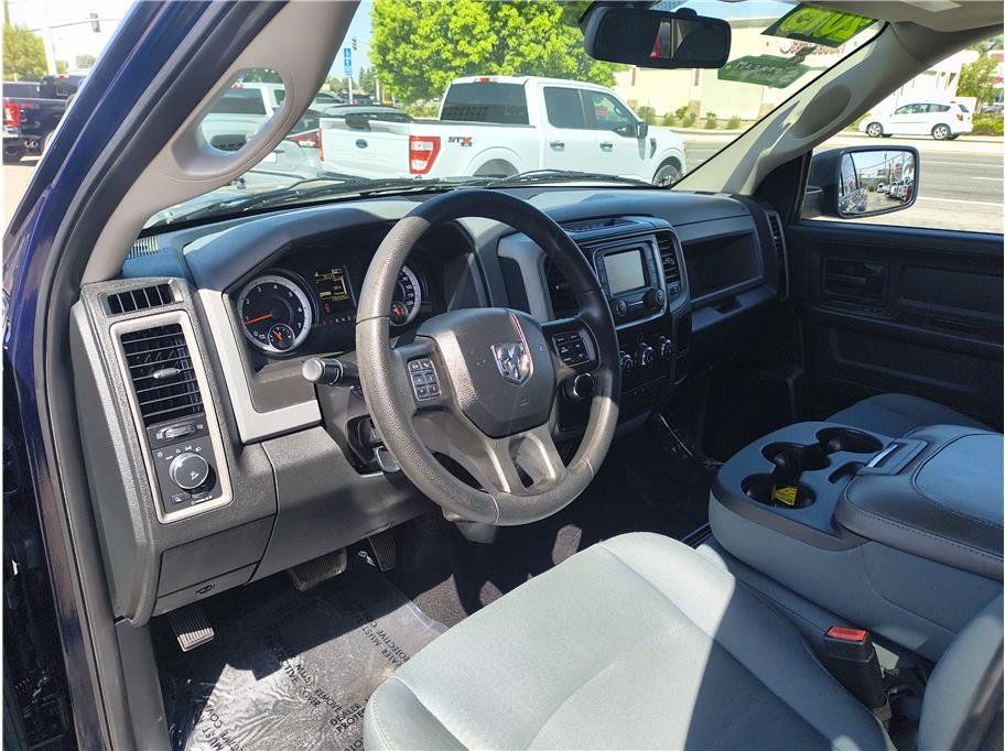 Used 2015 RAM 1500 Express RWD image 5