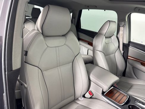 Used 2018 Acura MDX FWD w/ Advance Package image 30