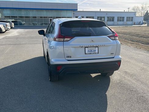 Used 2024 Mitsubishi Eclipse Cross LE image 3
