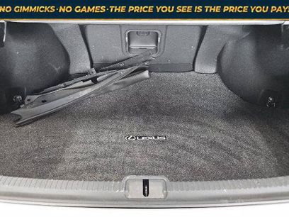 Used 2023 Lexus ES 350 w/ Premium Package