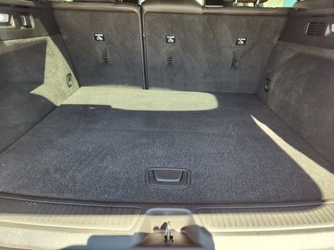 Used 2022 Buick Envision Essence w/ Safety Package image 33