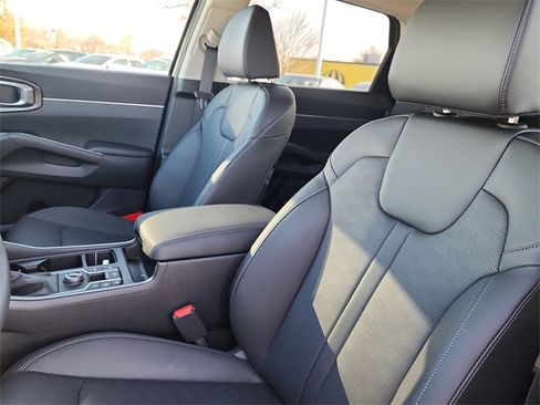 New 2026 Kia Sorento EX w/ EX Premium Package image 13
