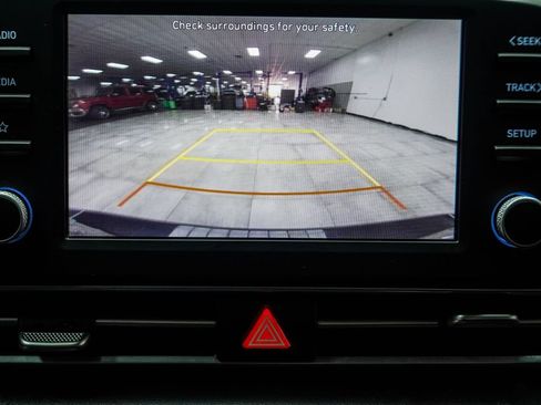 Used 2022 Hyundai Elantra SEL w/ Cargo Package FWD image 25