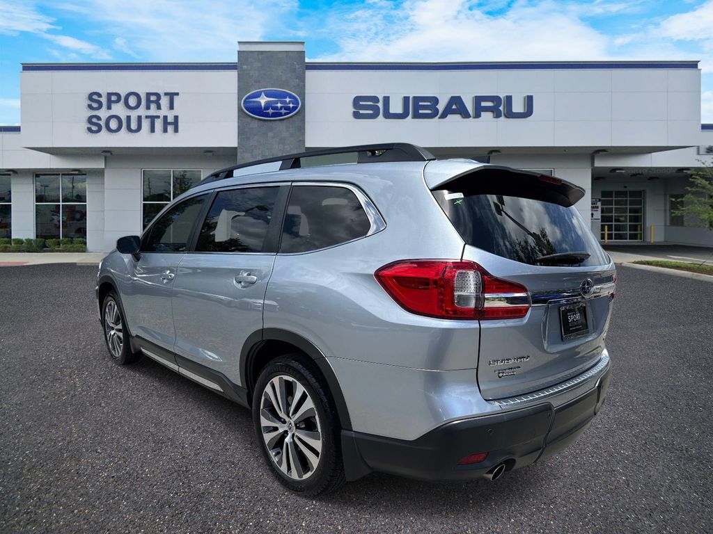 Used 2022 Subaru Ascent Limited w/ Technology Package AWD/4WD image 6