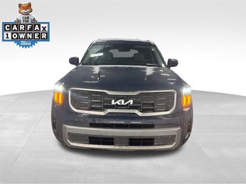 Used 2024 Kia Telluride S w/ S Sunroof Package image 2
