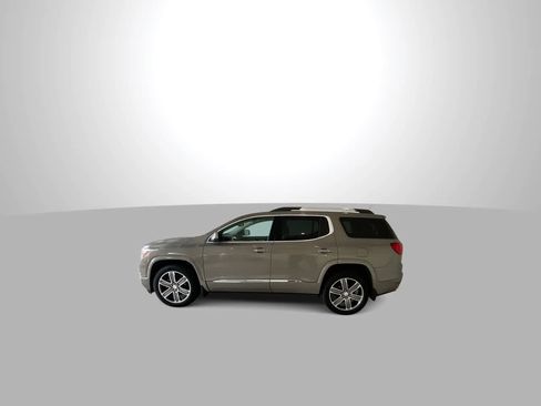 Used 2019 GMC Acadia Denali w/ GMC Pro Grade Package AWD/4WD image 5