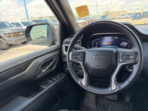 Used 2023 Chevrolet Suburban RST w/ Sport Performance Package image 22