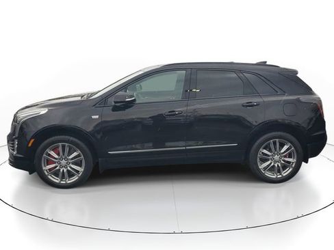 Certified 2024 Cadillac XT5 Sportv image 2
