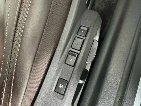 Used 2013 Volvo C70 T5 image 31