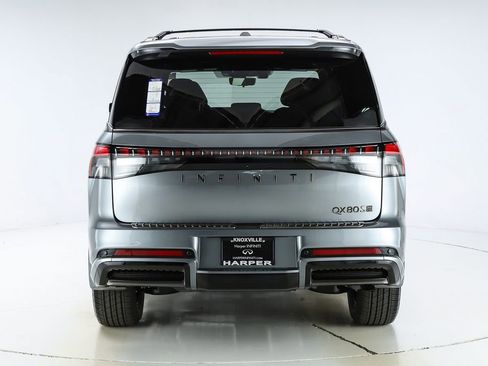 New 2026 INFINITI QX80 4WD image 8