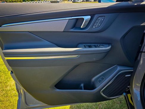 New 2026 Buick Enclave Sport Touring w/ Power Package image 10