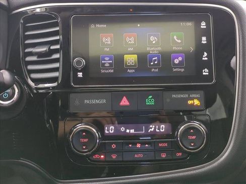Used 2018 Mitsubishi Outlander GT AWD/4WD image 15