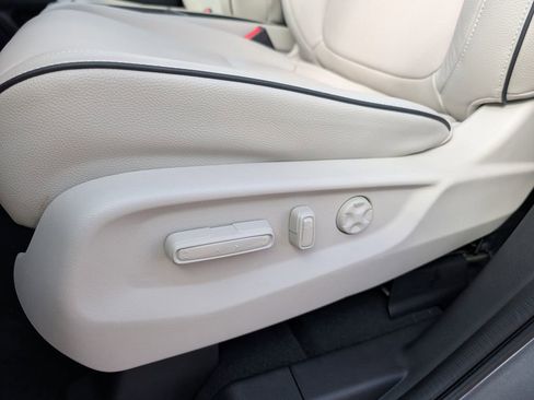 New 2026 Honda Odyssey Touring image 10