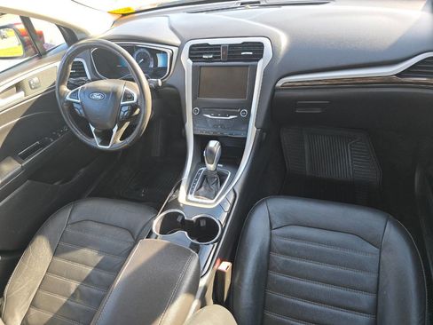 Used 2014 Ford Fusion Energi SE image 18