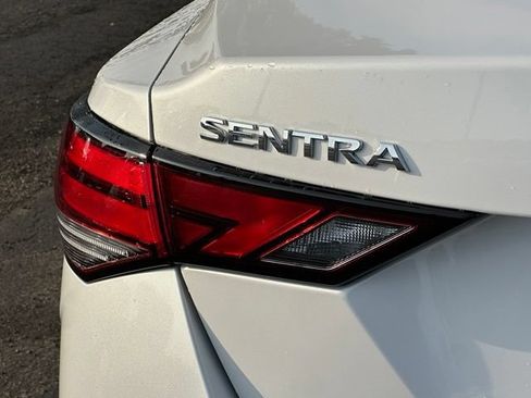 Used 2025 Nissan Sentra SV w/ All-Weather Package FWD image 12