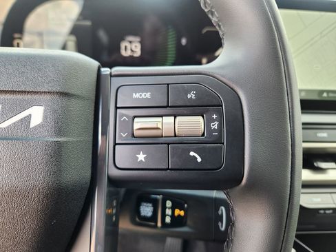 New 2027 Kia Telluride S image 16