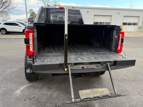 Used 2023 Ford F350 Lariat w/ Lariat Ultimate Package image 56