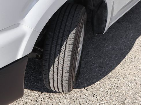 Used 2016 Nissan NV 1500 SV image 37