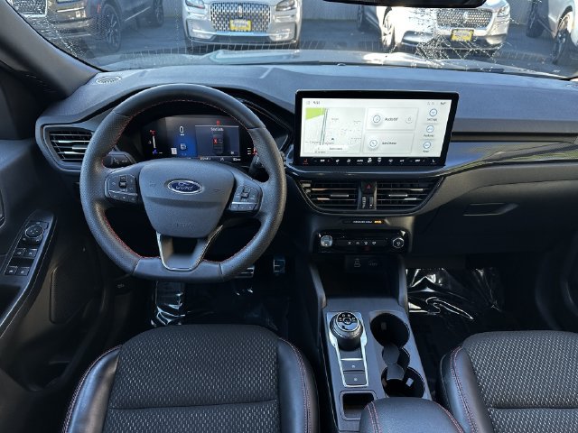 Certified 2024 Ford Escape ST-Line w/ Tech Pack #1 AWD/4WD image 13