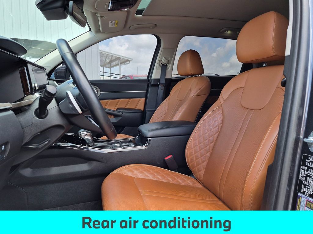 Used 2021 Kia Sorento SX Prestige AWD/4WD image 16