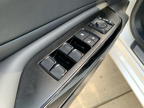 Used 2022 Lexus ES 350 w/ Premium Package FWD image 15