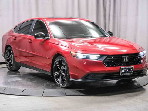 Used 2023 Honda Accord Sport image 5