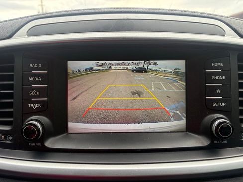 Used 2020 Kia Sorento LX w/ LX I4 Convenience Package FWD image 21