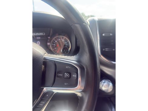 Used 2024 RAM 1500 Laramie image 28