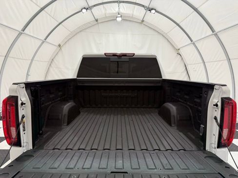 Used 2024 GMC Sierra 1500 Denali image 5