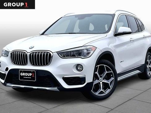 Used 2017 BMW X1 xDrive28i image 1