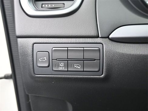 Certified 2023 MAZDA CX-9 Touring image 18