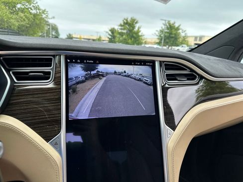 Used 2016 Tesla Model X 75D AWD/4WD image 24