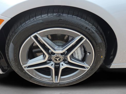 Used 2022 Mercedes-Benz E 350 4MATIC Sedan image 30