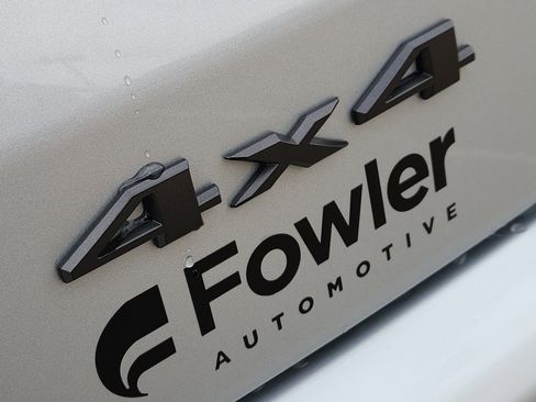 New 2026 Jeep Compass Latitude image 8