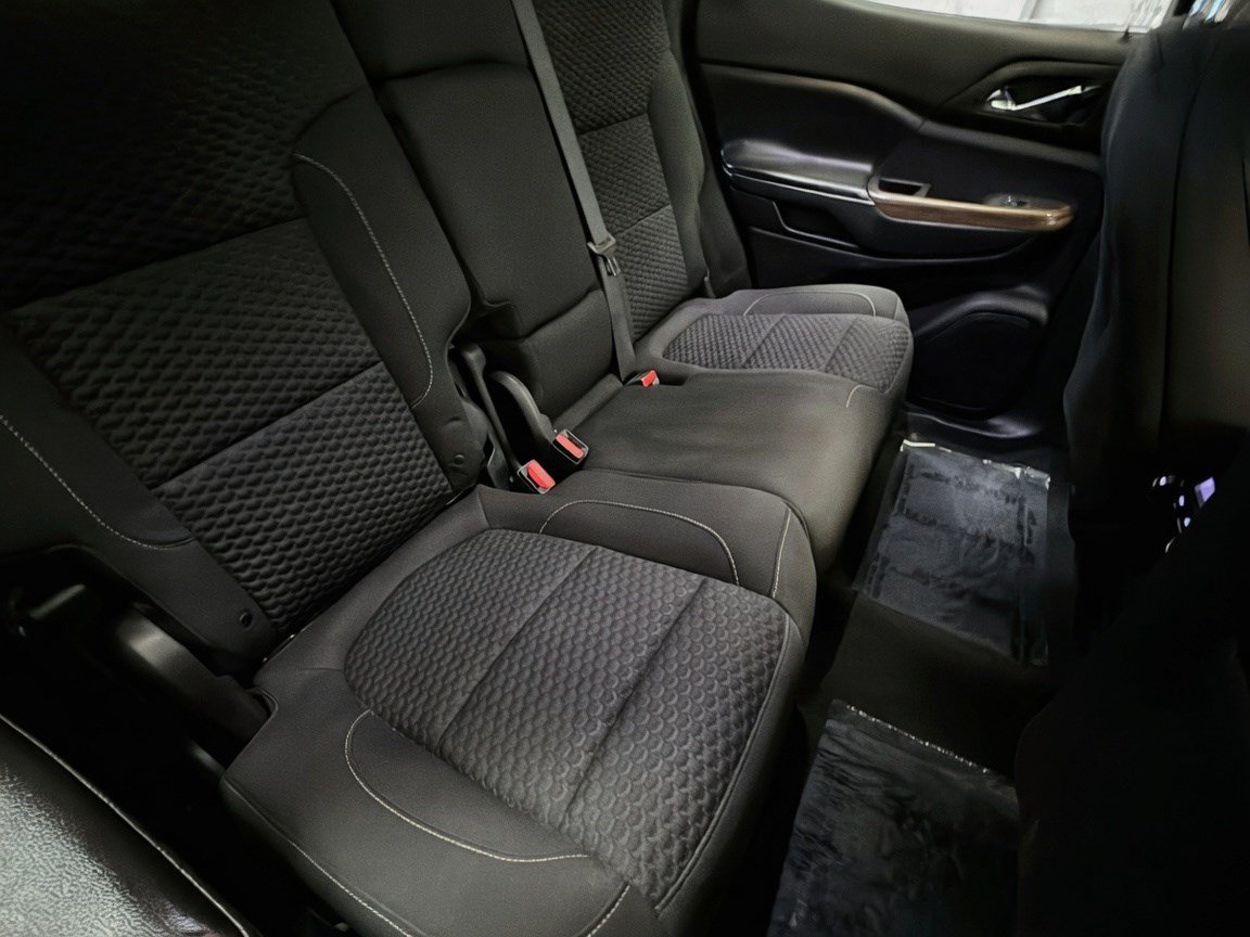 Used 2019 GMC Acadia SLE AWD/4WD image 14