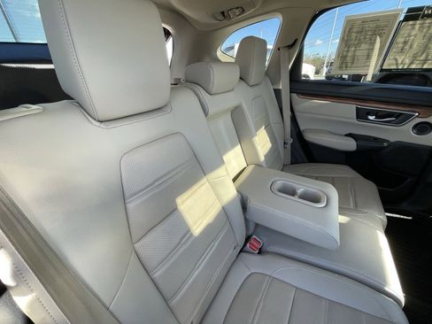 Used 2019 Honda CR-V Touring image 27