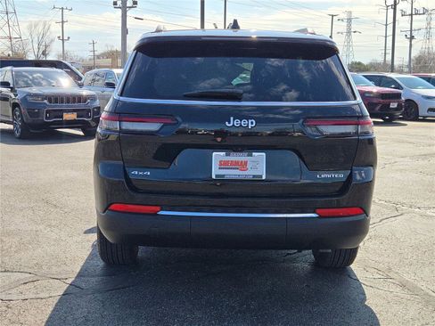 Certified 2025 Jeep Grand Cherokee L Limited AWD/4WD image 19