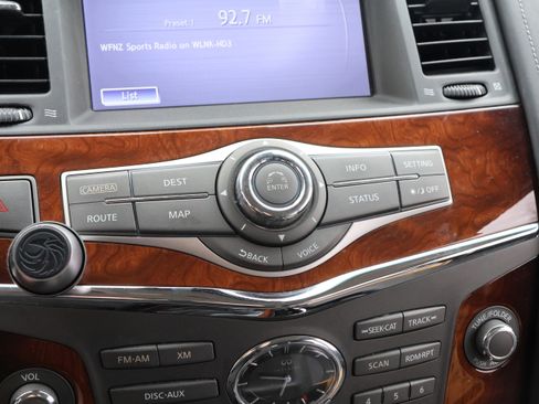 Used 2017 INFINITI QX80 2WD w/ Deluxe Technology Package image 25