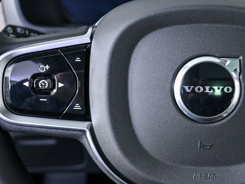 New 2026 Volvo XC90 B6 Plus w/ Protection Package Premier image 10