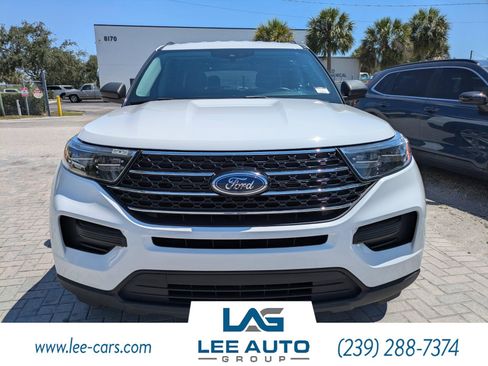 Used 2021 Ford Explorer XLT AWD/4WD image 7